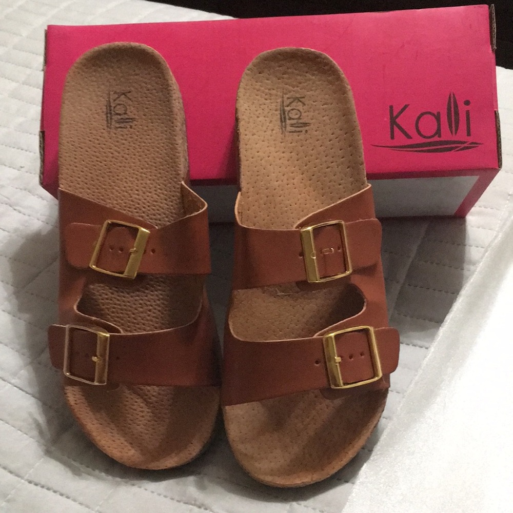 Size 8 chestnut colored sandals